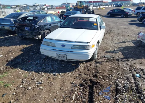 1992 Ford Crown Victoria from USA, damaged, VIN 2FACP73W1NX154152